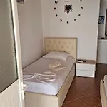 Guesthouse Borsh בית נופש בורש
