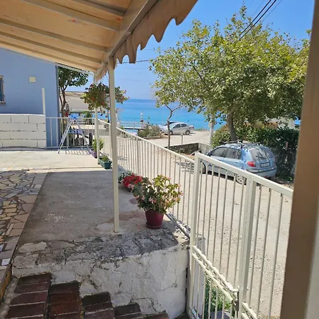 Guesthouse Borsh בית נופש